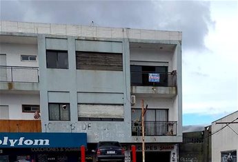 Apartamento de 1 dormitorio en edificio sobre Dr .Pouey