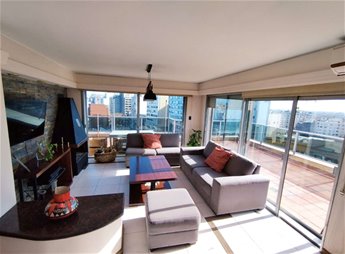 Venta  Penthouse 4 Dormitorios en Cordón con Terraza y Parrillero