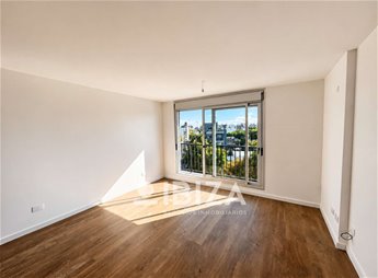 Alquiler Apartamento 1 dormitorio c/garage y balcón Parque Rodó