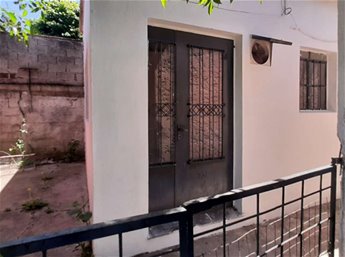 CASA EN ALQUILER 1 DORMITORIO. LAGOMAR NORTE