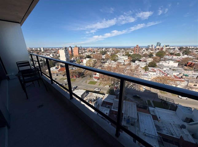 PARQUE BATLLE Venta Apartamento 1 Dormitorio Piso 12, vistas a la Rambla, amplia terraza, muy luminoso, Barbacoa con parrillero, Gimnasio, Beneficios fiscales por Ley de Vivienda Promovida - foto 4