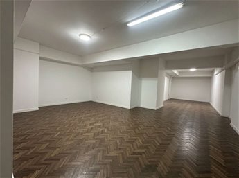 ALQUILER LOCAL COMERCIAL CENTRO, 150M2, 2 BAÑOS, EXCELENTE UBICACION, DEPOSITO