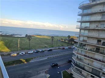 Exclusivo apartamento en alquiler en la Rambla de Punta Carretas