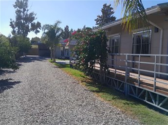 Venta Casa Colonia del Sacramento 1 Dormitorio con Piscina Ref:6222