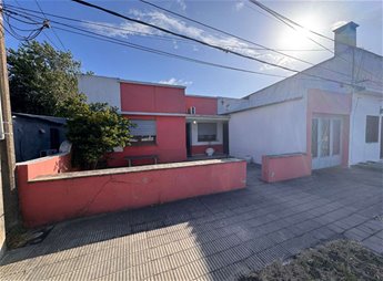 Venta Casa Juan Lacaze 3 Dormitorios Ref:6213