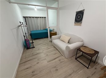Alquiler de Monoambiente con muebles ubicado en 18 de Julio y Beisso