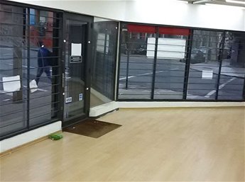 LOCAL COMERCIAL EN 2 PLANTAS, SOBRE CANELONES