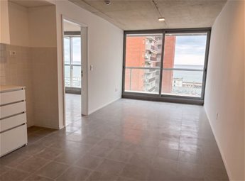 Apartamento de 1 dormitorio con vista a la rambla en Barrio Sur