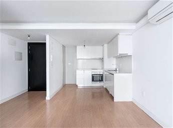 Apartamento de 1 dormitorio en alquiler con terraza en Centro