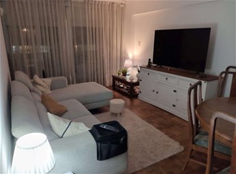 Alquiler Apartamento Pocitos 3 Dormitorios 2 Baños Garaje Patio