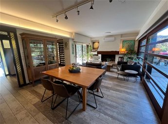Casa en venta en Carrasco, 4 dormitorios. A 300 mts de la Rambla. - foto 6