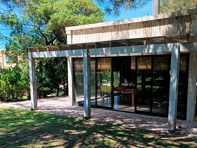 Casa en Venta de 2 dormitorios en balneario El Chorro muy cerca de la playa - foto 1