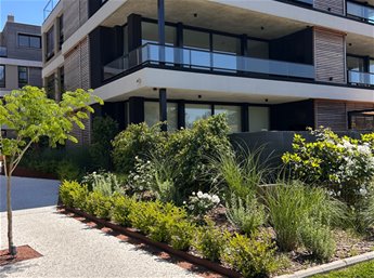 Alquiler Apartamento LAQ Parque Miramar 2 dorm 2 baños.