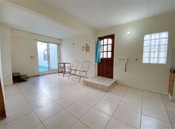 Alquiler Apartamento de 2 Dormitorios con Patio y Parrillero en Aires Puros