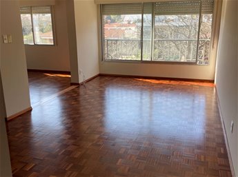 Alquilo apartamento Malvin de 3 dormitorios , cochera