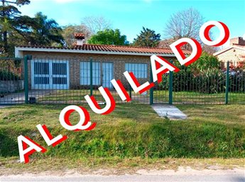 *** ALQUILADO ***  PRÓXIMO AV. GIANNATTASIO. CHALET + GARAJE Y BARBACOA Lagomar Alquiler Ciudad de la Costa