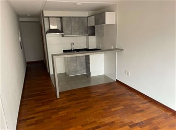 MONOAMBIENTE MUY BIEN UBICADO !!!
