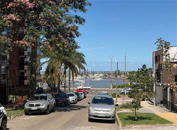 ALQUILER OFICINA WTC - CASA 6 Dormitorios 3 Baños