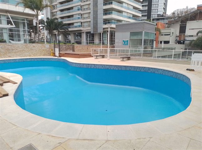 Alquiler de apartamento loft de 1 dormitorio en Buceo, con garaje. Diamantis Plaza. - foto 1