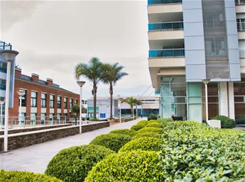 Apartamento de 3 dormitorios con gran vista  y 2 garage en Diamantis Plaza