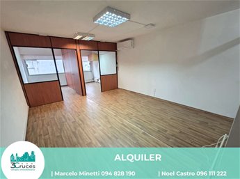 ALQUILA! GRAN OFICINA DE 42M2 EN NOVENO PISO! A PASOS DE AV 18 DE JULIO! CENTRO!