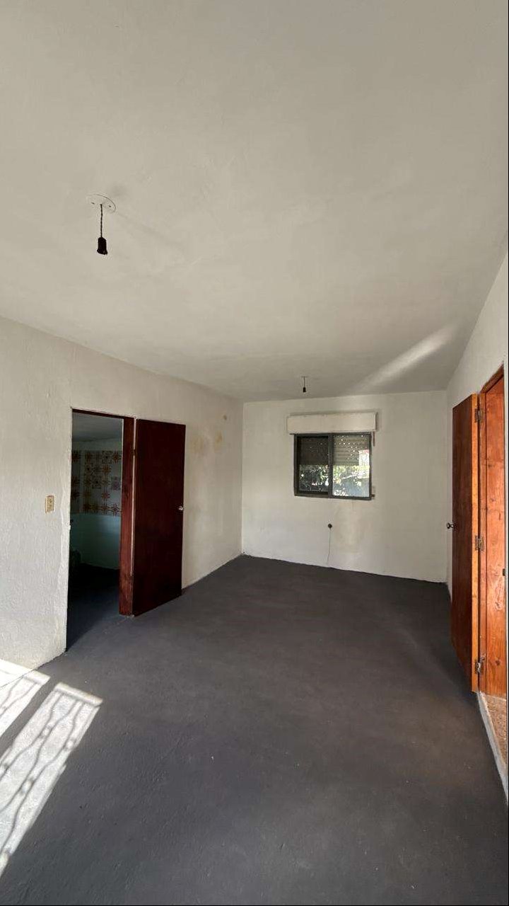 Venta en Carrasco Norte, Apartamento 1 Dormitorio, amplio Terreno