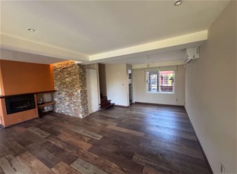 Casa en Punta Gorda, 3 dormitorios, cochera, Excelente estado