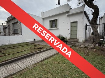 {RESERVADA- Venta Casa Con Jardín Y Fondo En Prado Norte | 384 M2 | Excelente Oportunidad