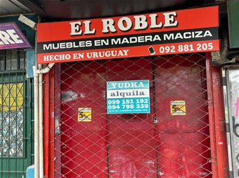 ALQUILER LOCAL COMERCIAL UNION. 8 DE OCTUBRE Y COMERCIO AMPLIO AL FRENTE , CORTINA DE ENROLLAR METÁLICA, BAÑO,PATIO.