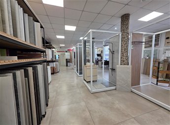 Local comercial, depósito y vivienda en Prado cerca del Puerto de Montevideo