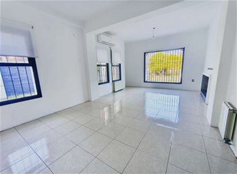Alquiler Casa o Empresa 4 Dormitorios en Carrasco