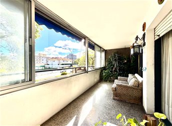 Venta Apartamento en Pocitos sobre Br. Artigas