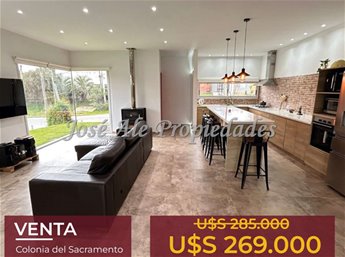 EN VENTA ?NUEVO PRECIO ? ESPECTACULAR CASA DE DISEÑO MODERNO CON 2 DORMITORIOS, A METROS DE LA RAMBLA Y PLAYAS DE COLONIA.