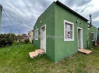 EN VENTA IDEAL PARA INVERSÓN 2 APARTAMENTOS DE 1 DORMITORIO, UBICADOS EN FRACC. FUTURO EN EL GENERAL, COLONIA.