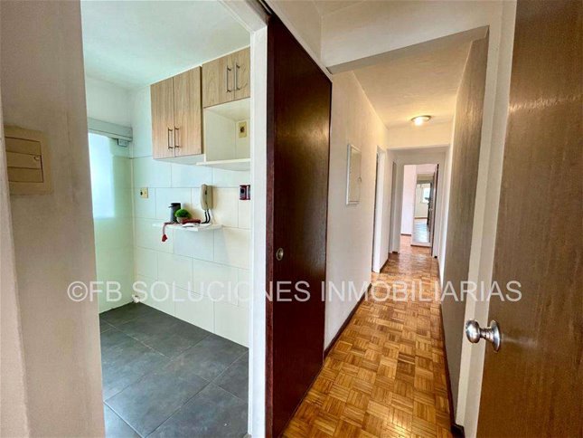 Venta apartamento 2 dormitorios + ambiente flexible | Piso 5 al frente | Rentado | Bv. Batlle y Ordóñez