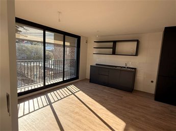 1 Dormitorio en alquiler, conexión para lavarropa, balcón, placares. Estrene Pocitos