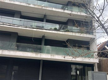 BUENA UBICACION / LIVING CON TERRAZA Y GARAGE!!!