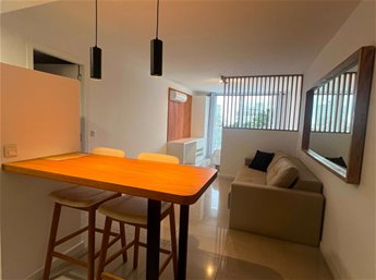 Venta de monoambiente a estrenar, amueblado y con garaje en One Tower Punta