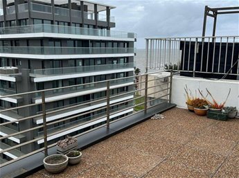 PENTHOUSE EN PUNTA CARRETAS DE 2 DORMITORIOS