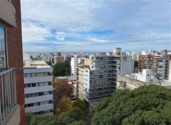 VENTA DE APARTAMENTO EN PUNTA CARRETAS -