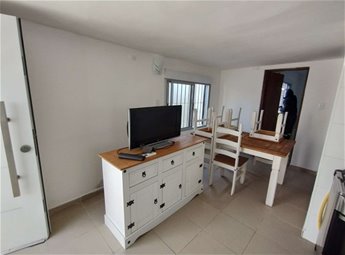 Casa Independiente en Alquiler en Solymar Norte – 1 Dormitorio, Equipada y con Parrillero