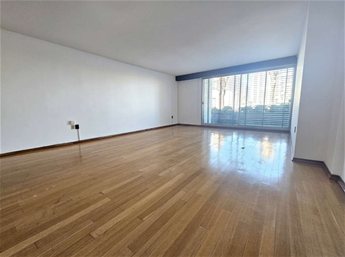 Alquiler Apartamento Pocitos 3 Dormitorios 3 Baños 2 Garaje