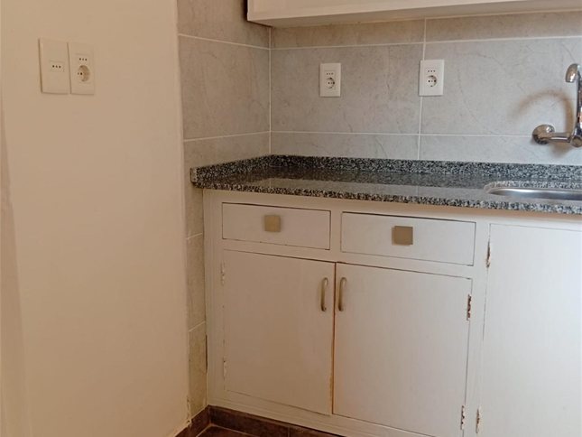 Alquiler Apartamento Cordón con 1 Dormitorio 1 Baño - foto 3
