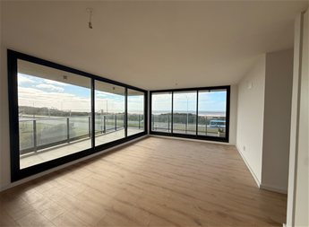 Apartamento de 2 dormitorios en alquiler en Barra de Carrasco | Frente al mar, terraza y parrillero