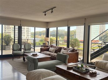 Penthouse sobre Av de las Americas