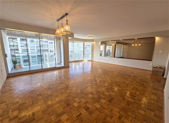 Alquiler a metros del mar Bv. España, 3 dormitorios, servicio, estar, Garaje x 2, amenities!