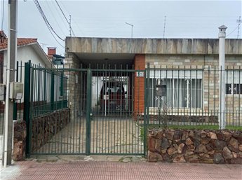 Amplia casa | Villa Española