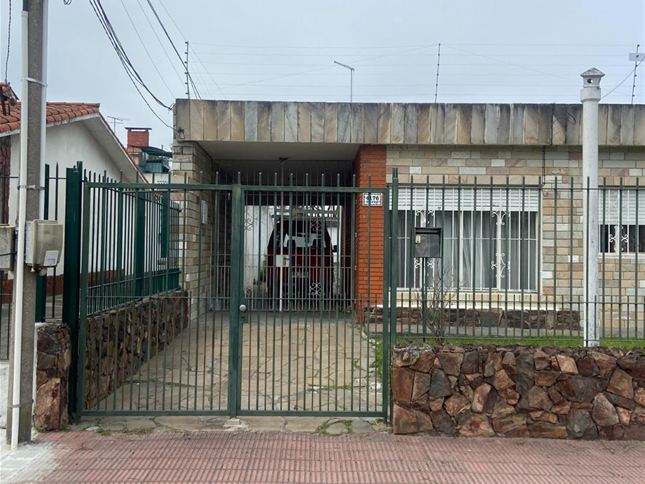 Amplia casa | Villa Española
