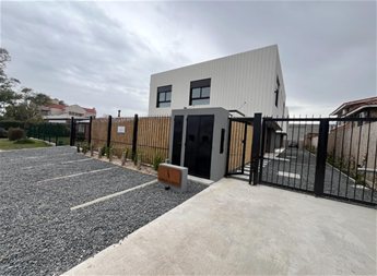 Venta Casa Barra de Carrasco 3 Dormitorios 2 Baños Garaje. Housing