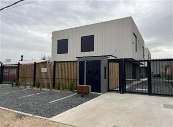 Casa en Barra de Carrasco de 3 Dormitorios 2 Baños. A estrenar en Housing de 4 casas. Bajo Ley de Vivienda Promovida.